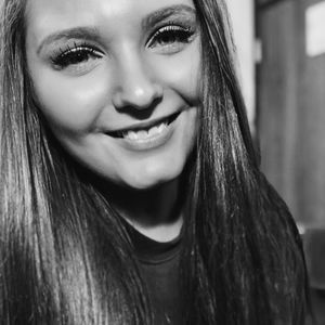 Meet your Posher, Marissa